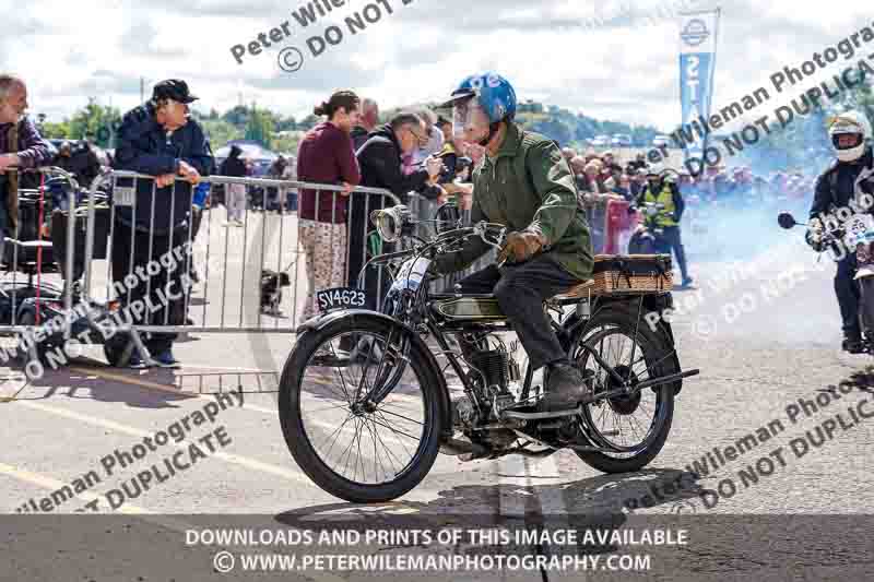 Vintage motorcycle club;eventdigitalimages;no limits trackdays;peter wileman photography;vintage motocycles;vmcc banbury run photographs